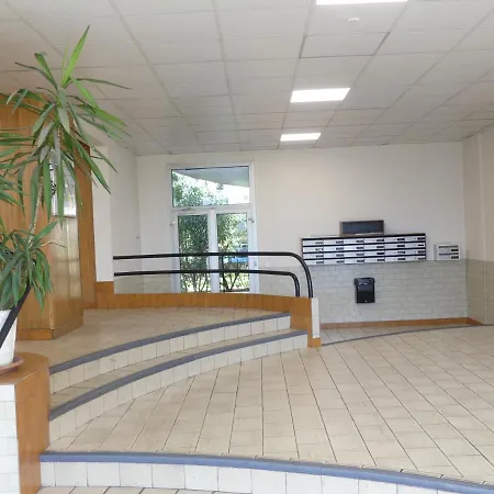 Superbe Duplex Avec Parking Gratuit