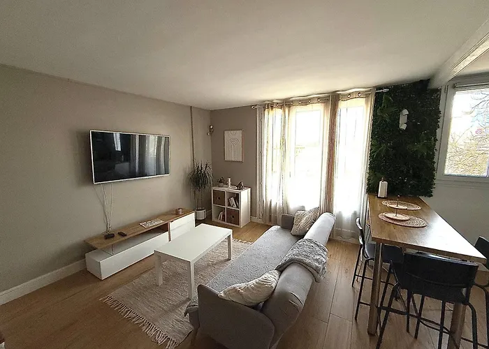 Superbe Duplex Avec Parking Gratuit Apartman *